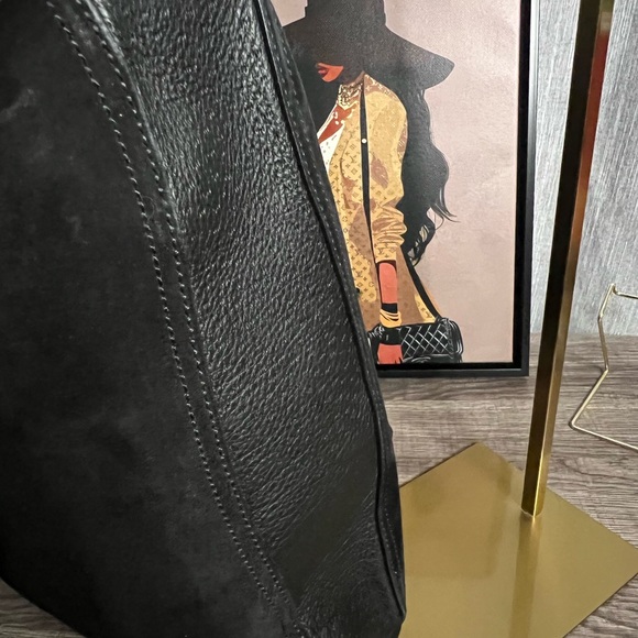 Salvatore Ferragamo Shoulder/Crossbody - Picture 12 of 16